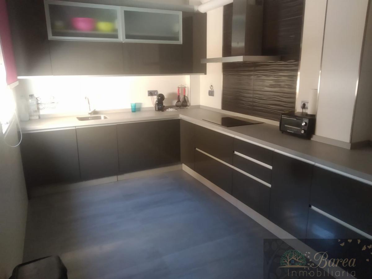 For rent of flat in Rute