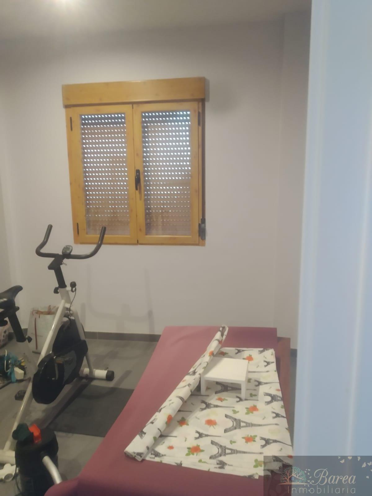 For rent of flat in Rute