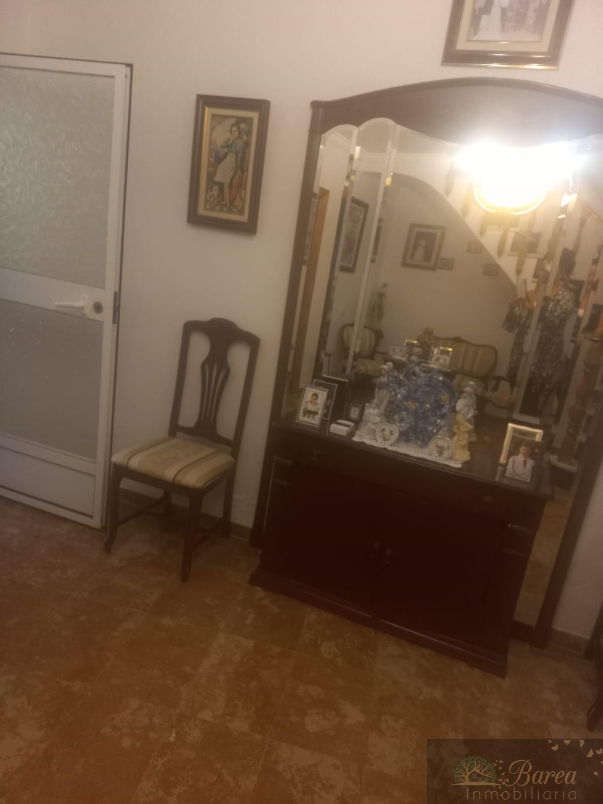 For sale of house in Rute