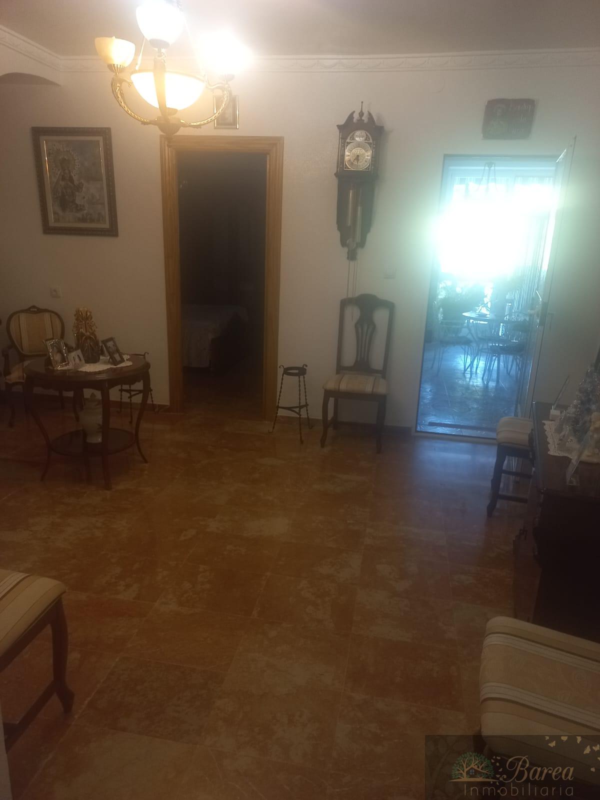 For sale of house in Rute