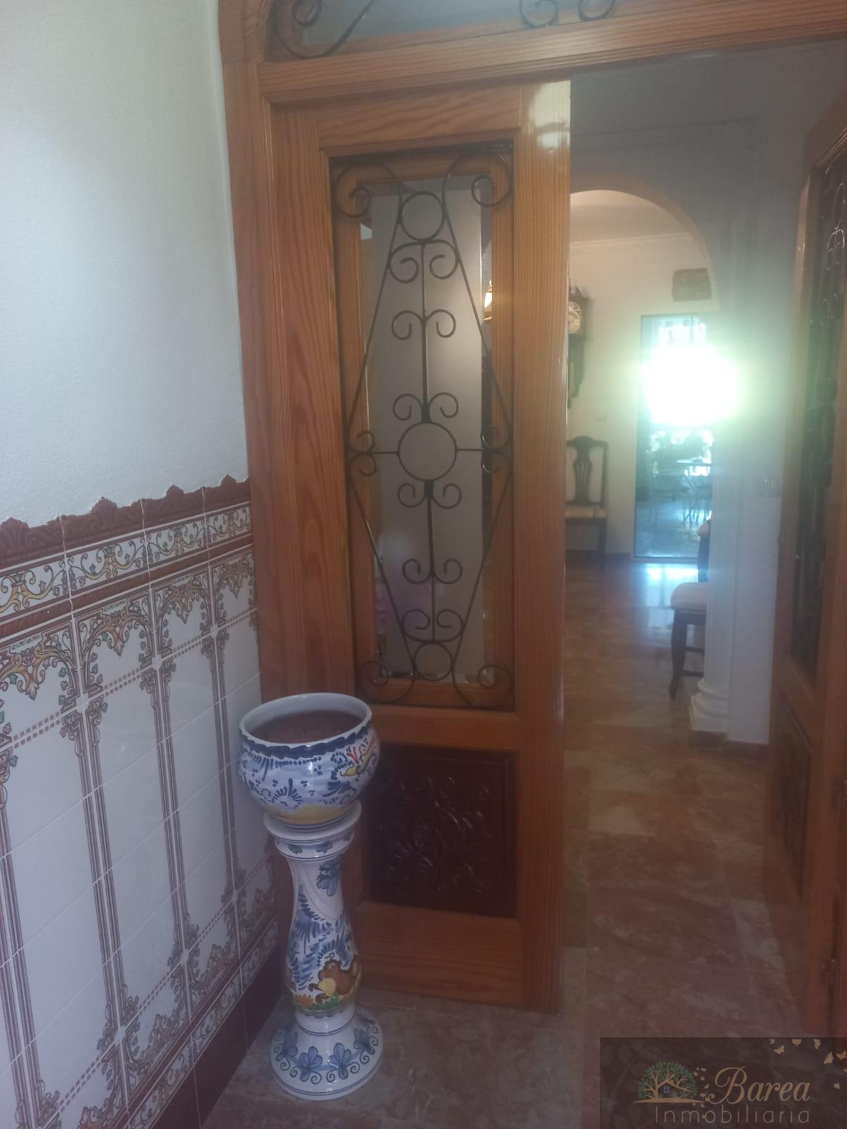 For sale of house in Rute
