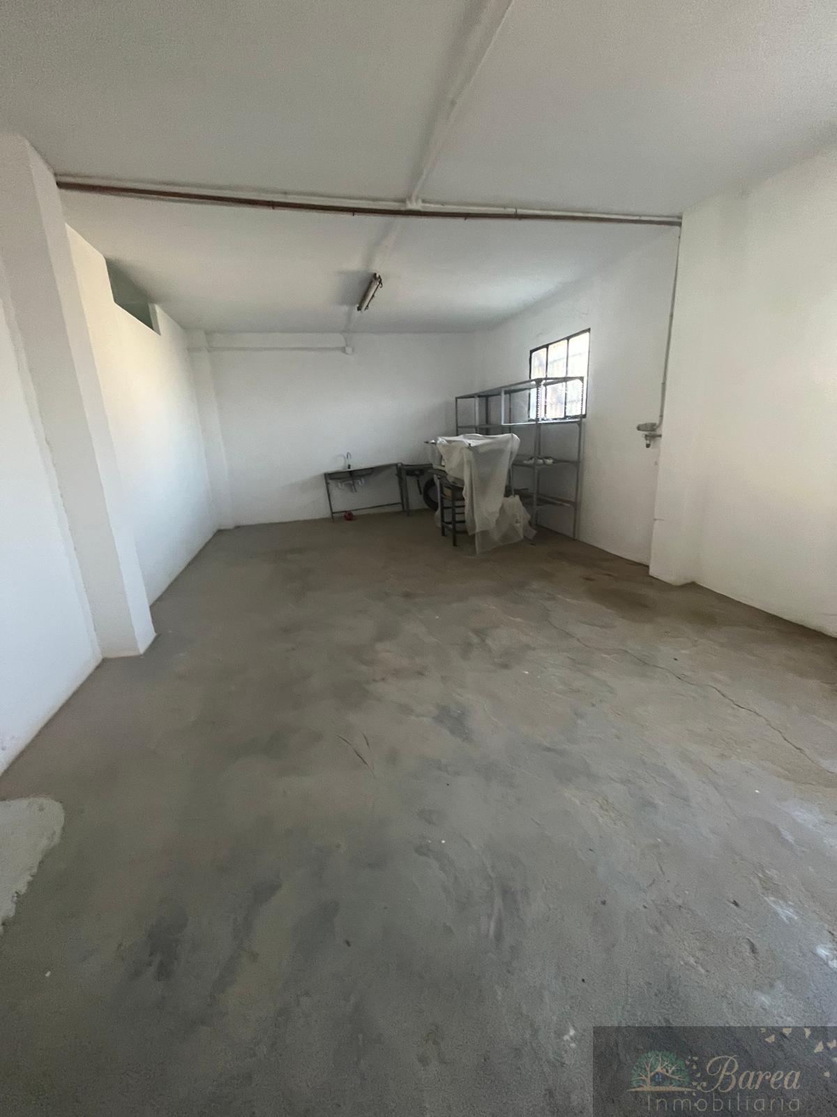 For sale of industrial plant/warehouse in Rute