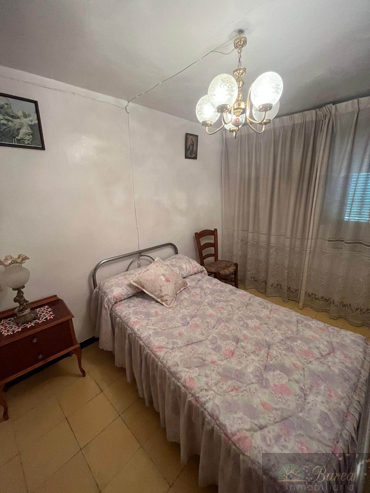 For sale of house in Rute