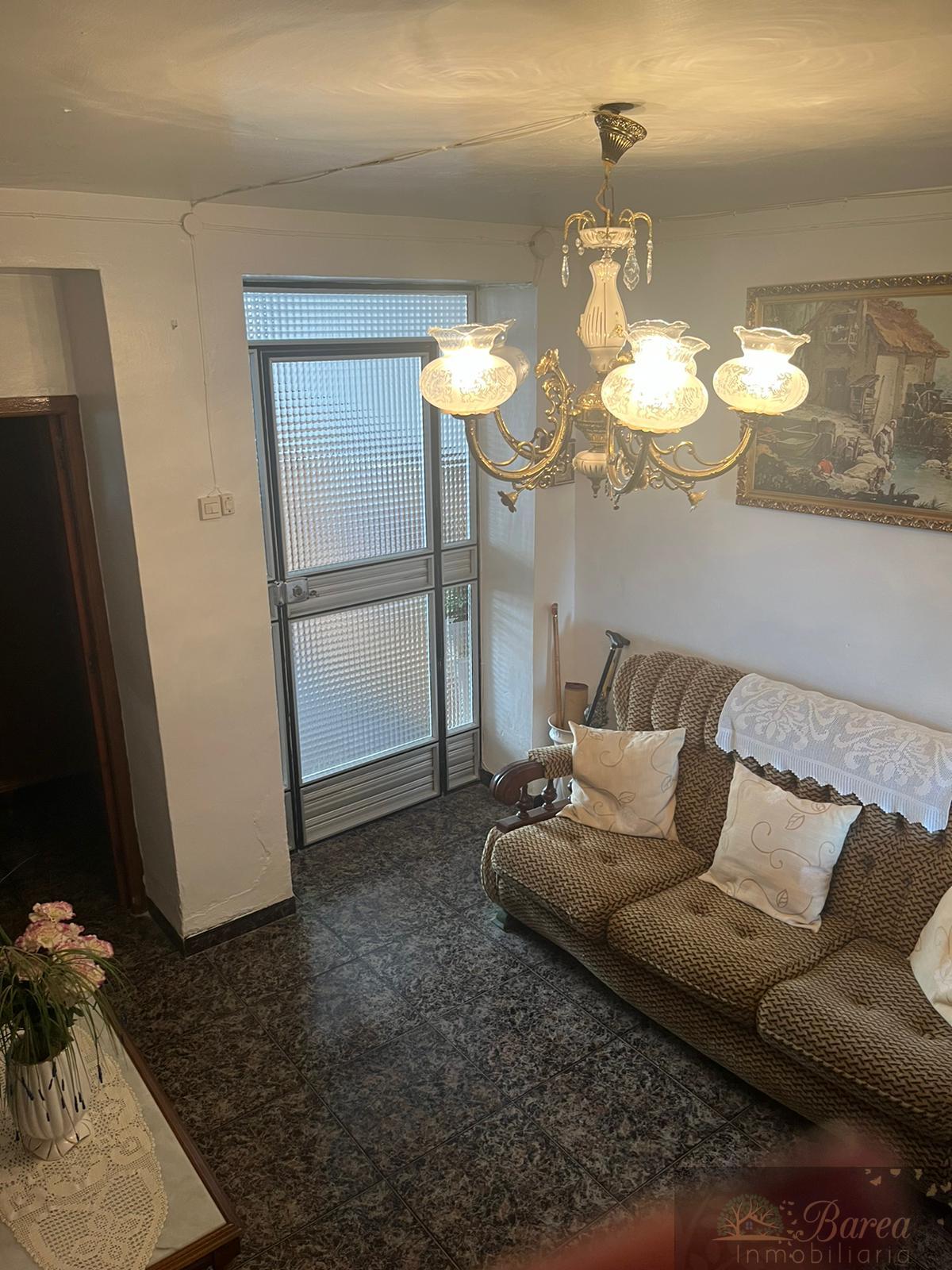 For sale of house in Rute