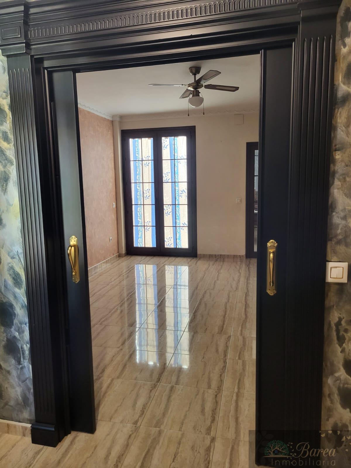 For sale of house in Aguilar de la Frontera