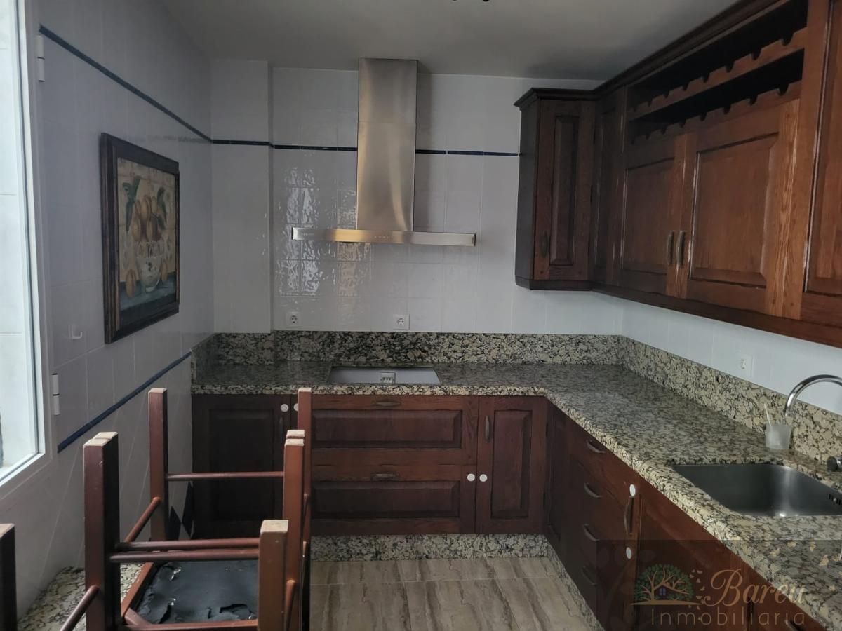 For sale of house in Aguilar de la Frontera