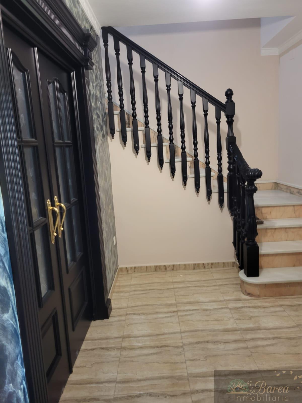 For sale of house in Aguilar de la Frontera