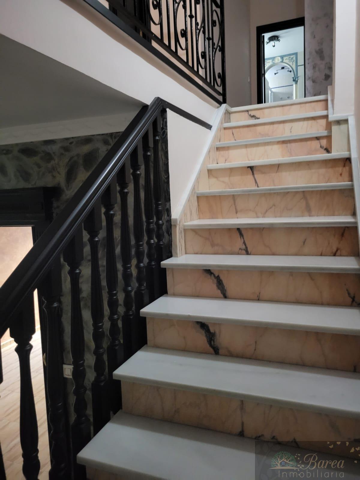 For sale of house in Aguilar de la Frontera