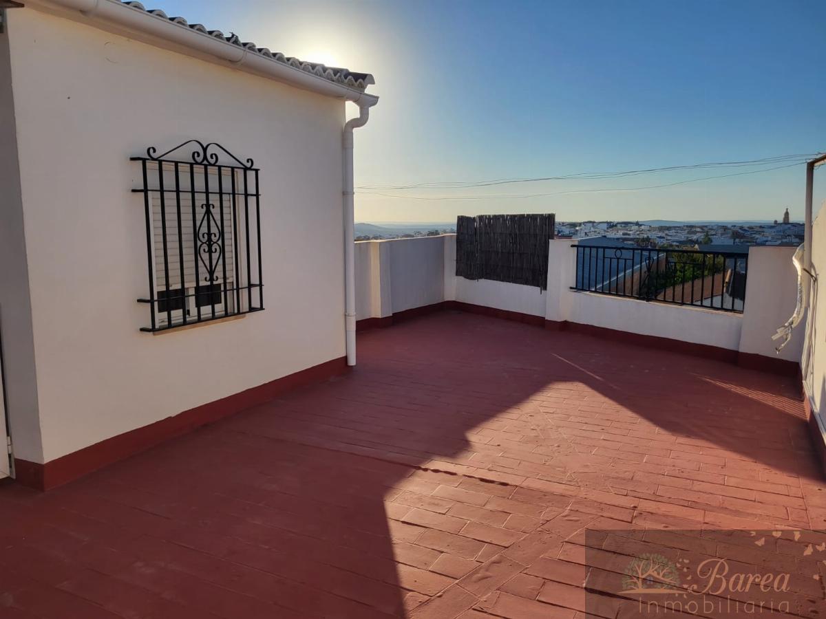 For sale of house in Aguilar de la Frontera