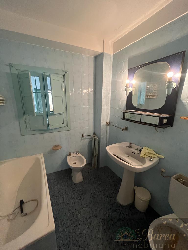 For sale of house in Rute