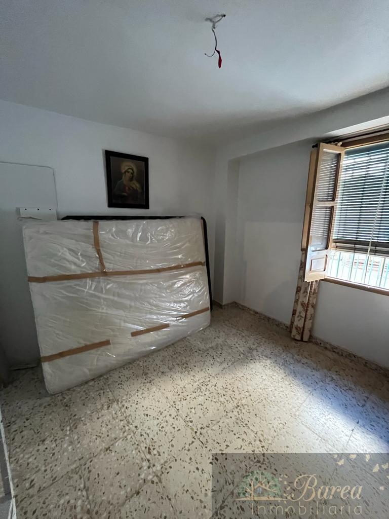 For sale of house in Rute