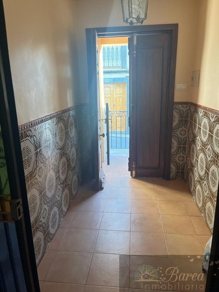 For sale of house in Rute