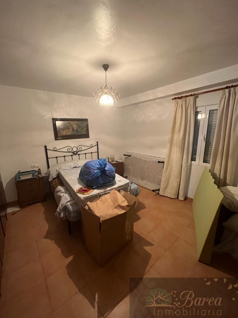 For sale of house in Rute