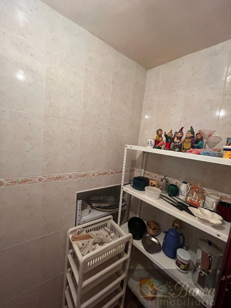 For sale of house in Rute