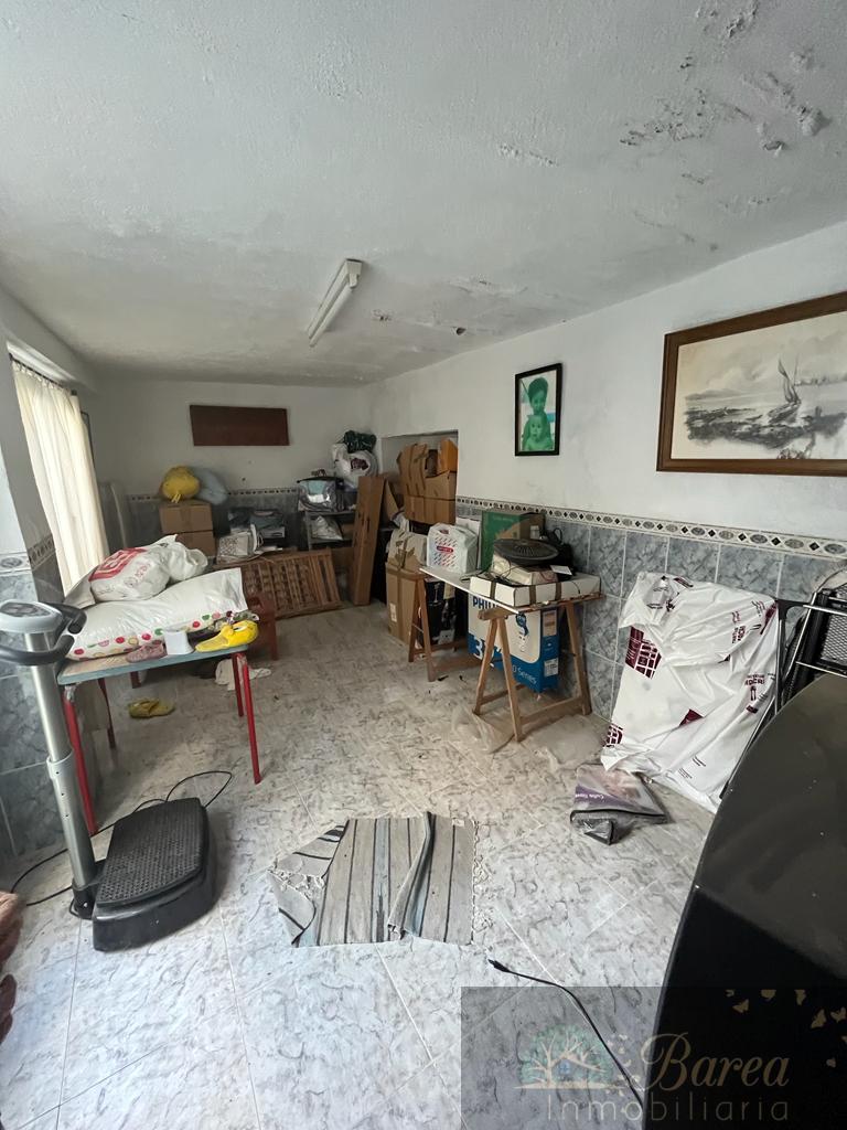For sale of house in Rute