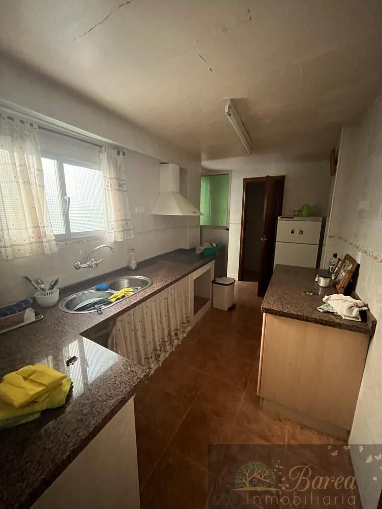 For sale of house in Rute