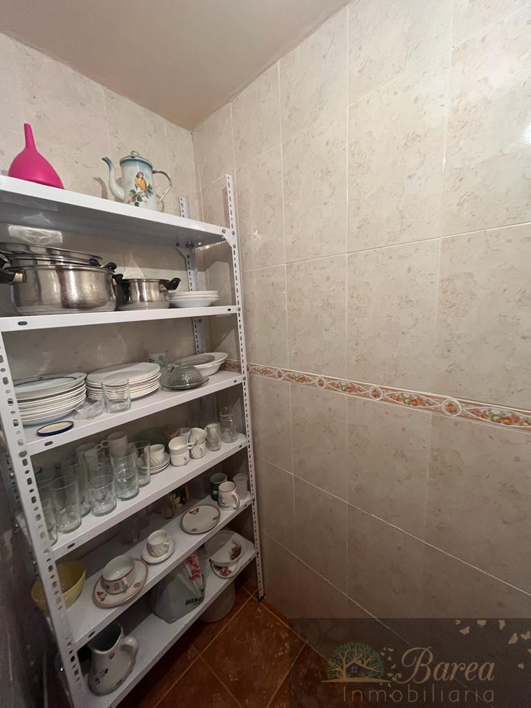 For sale of house in Rute