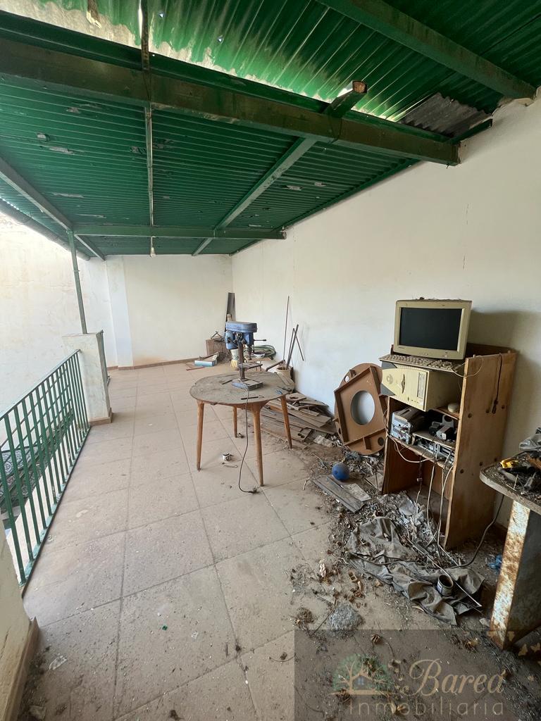For sale of house in Rute