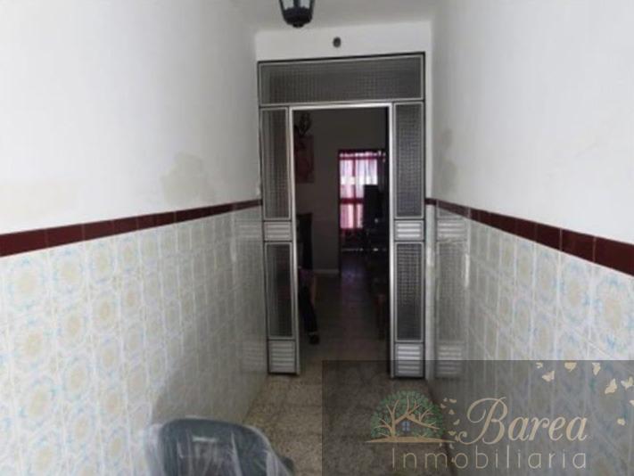 For sale of house in Rute