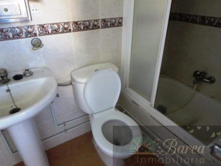 For sale of house in Rute