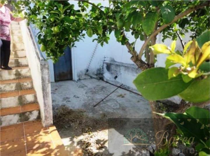 For sale of house in Rute