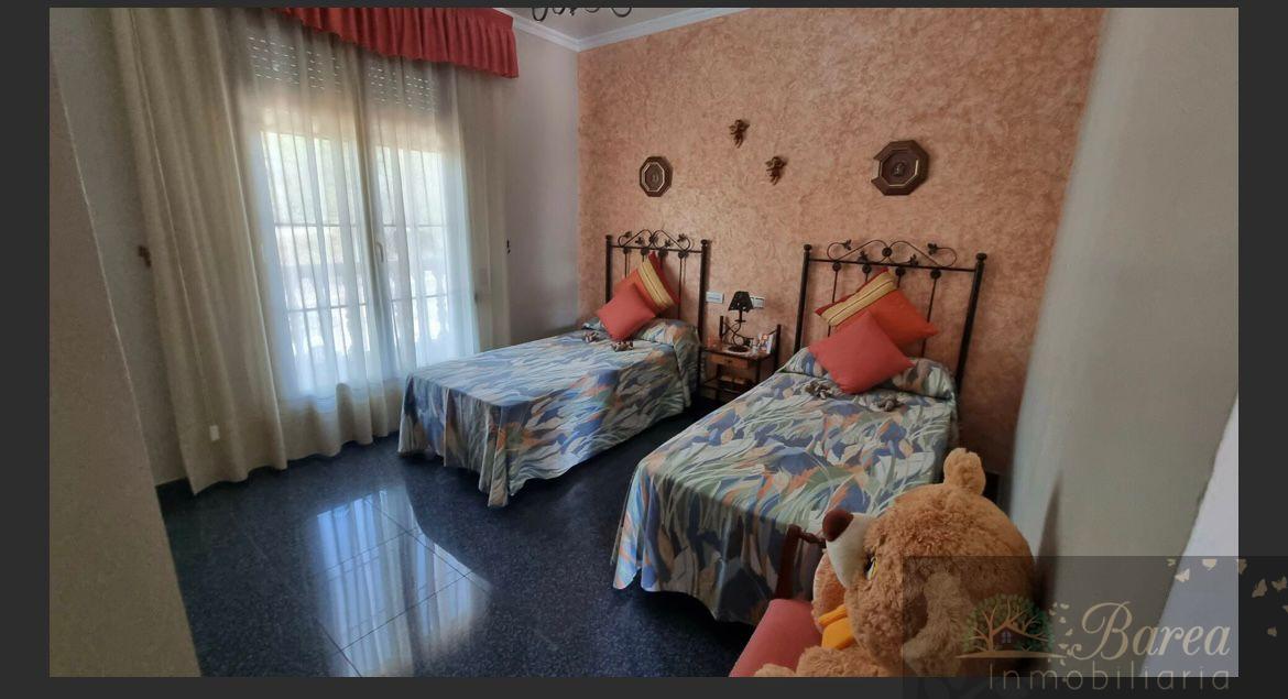 Venta de chalet en Rute