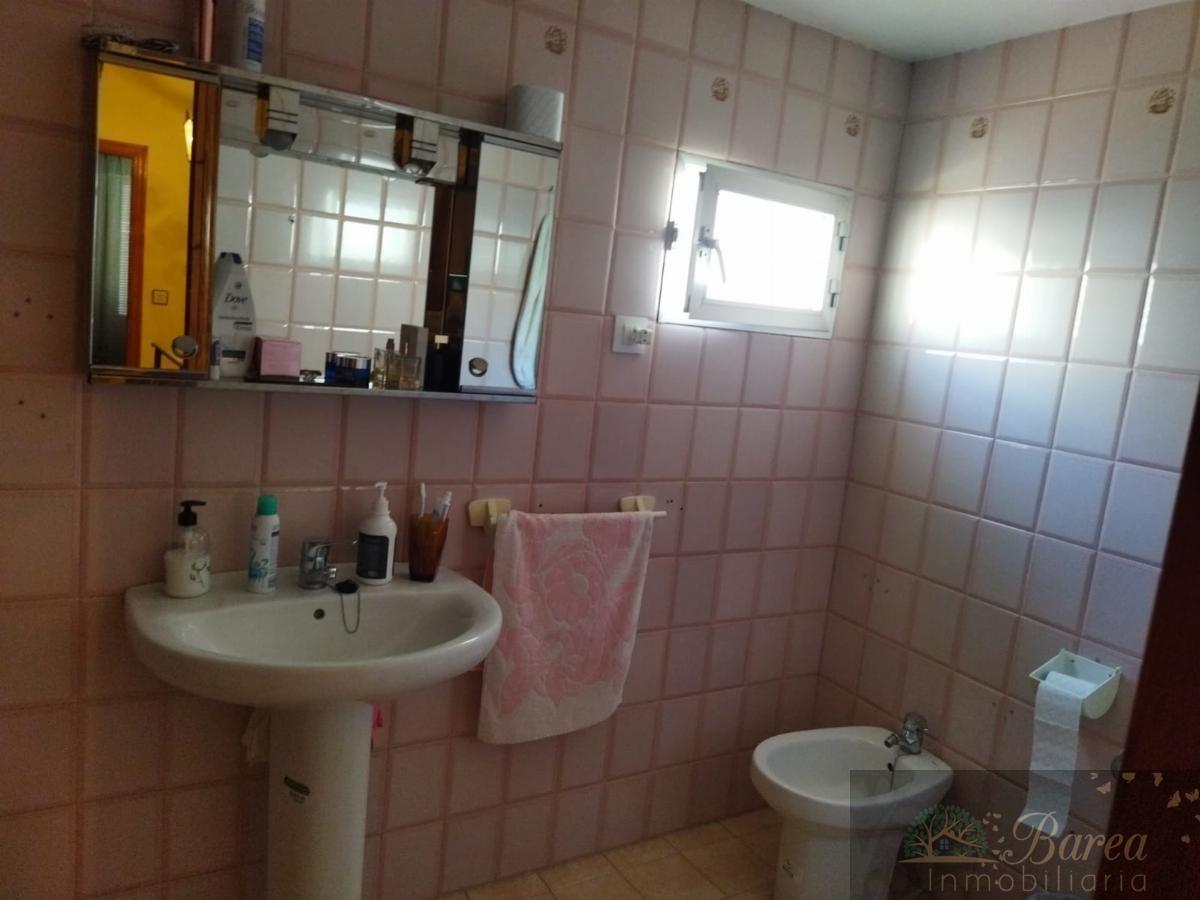 For sale of house in Rute