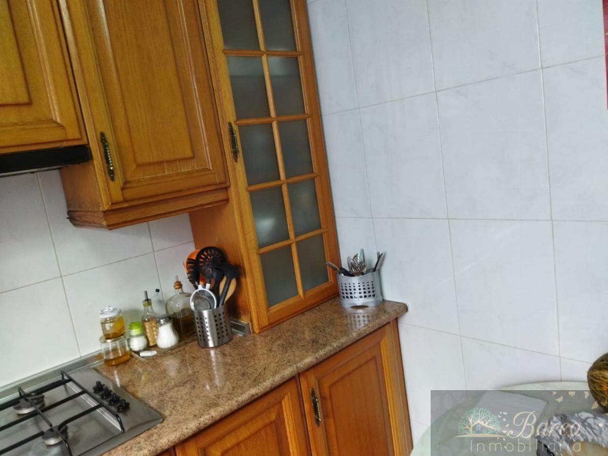 For sale of house in Rute