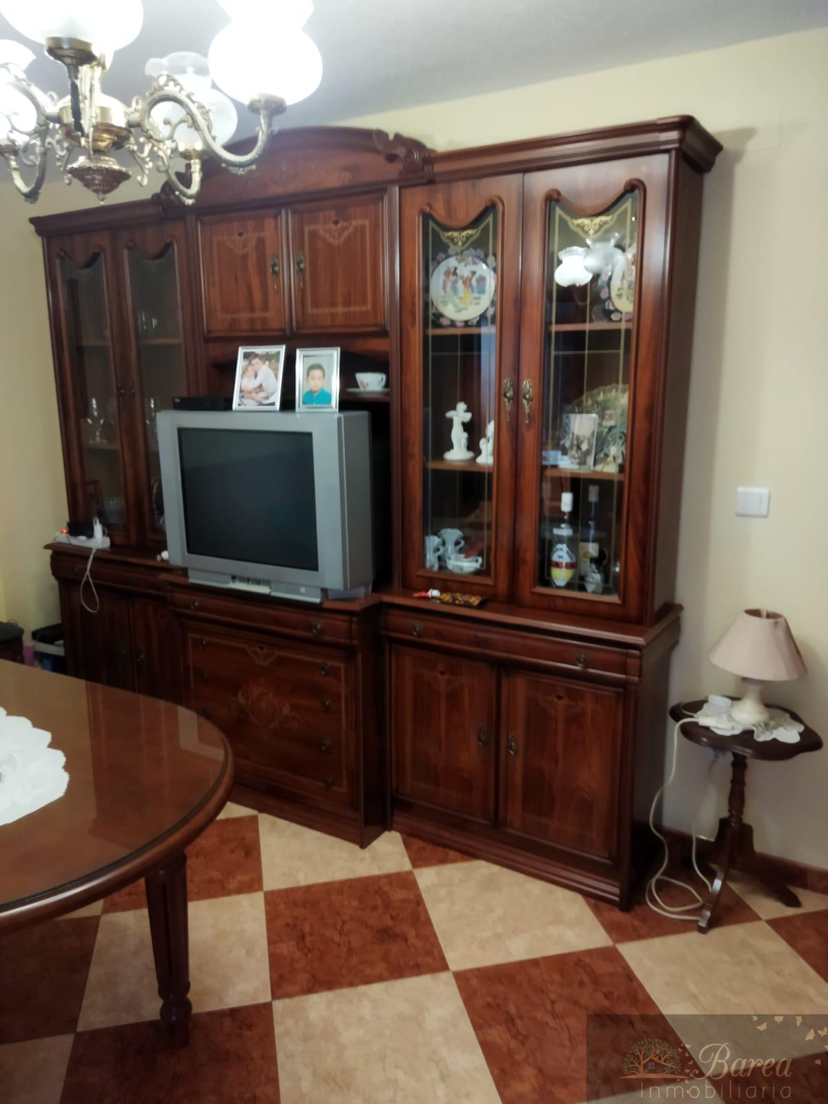 For sale of house in Rute