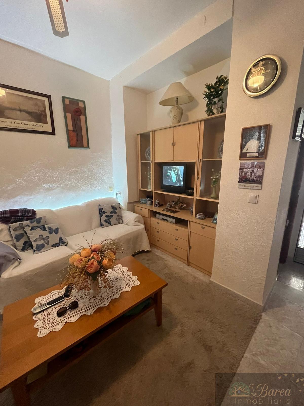 For sale of house in Rute