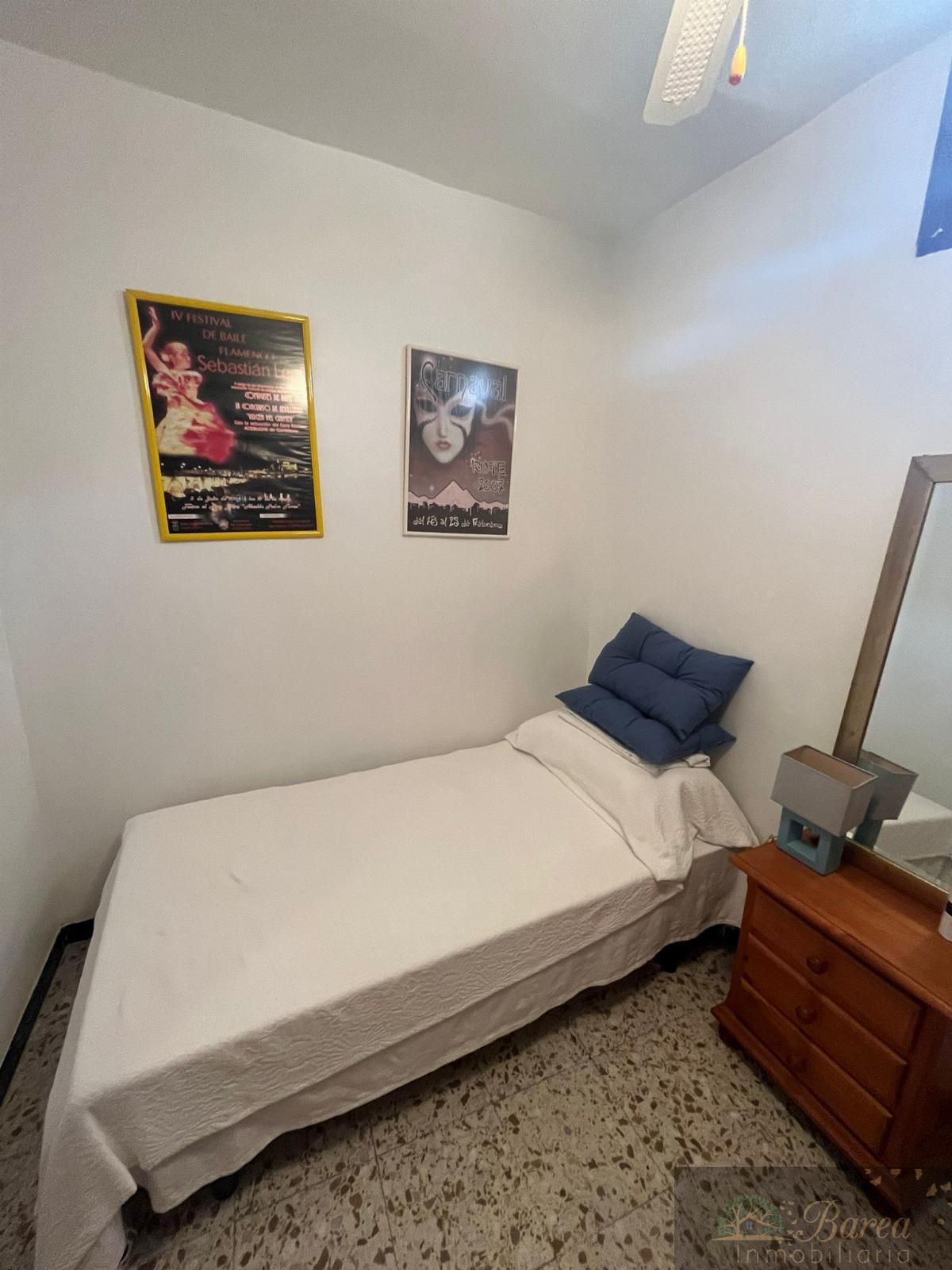 For sale of house in Rute