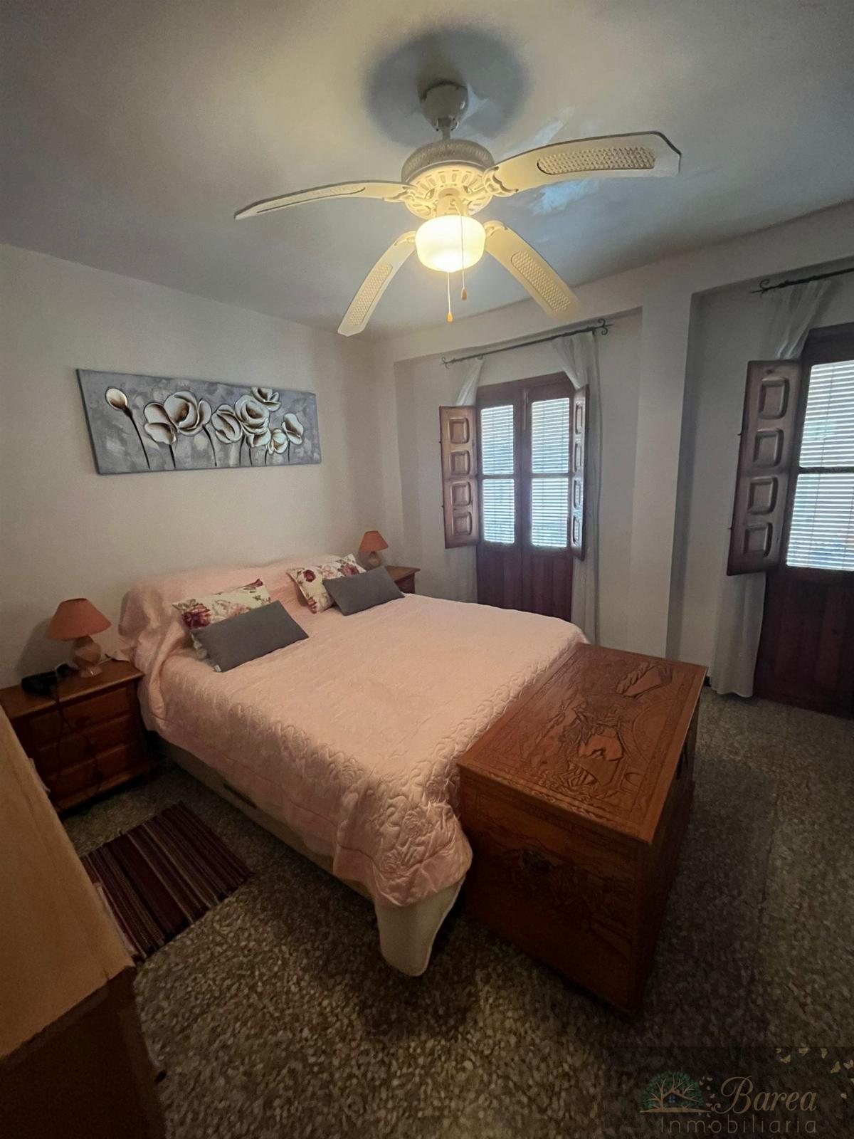 For sale of house in Rute