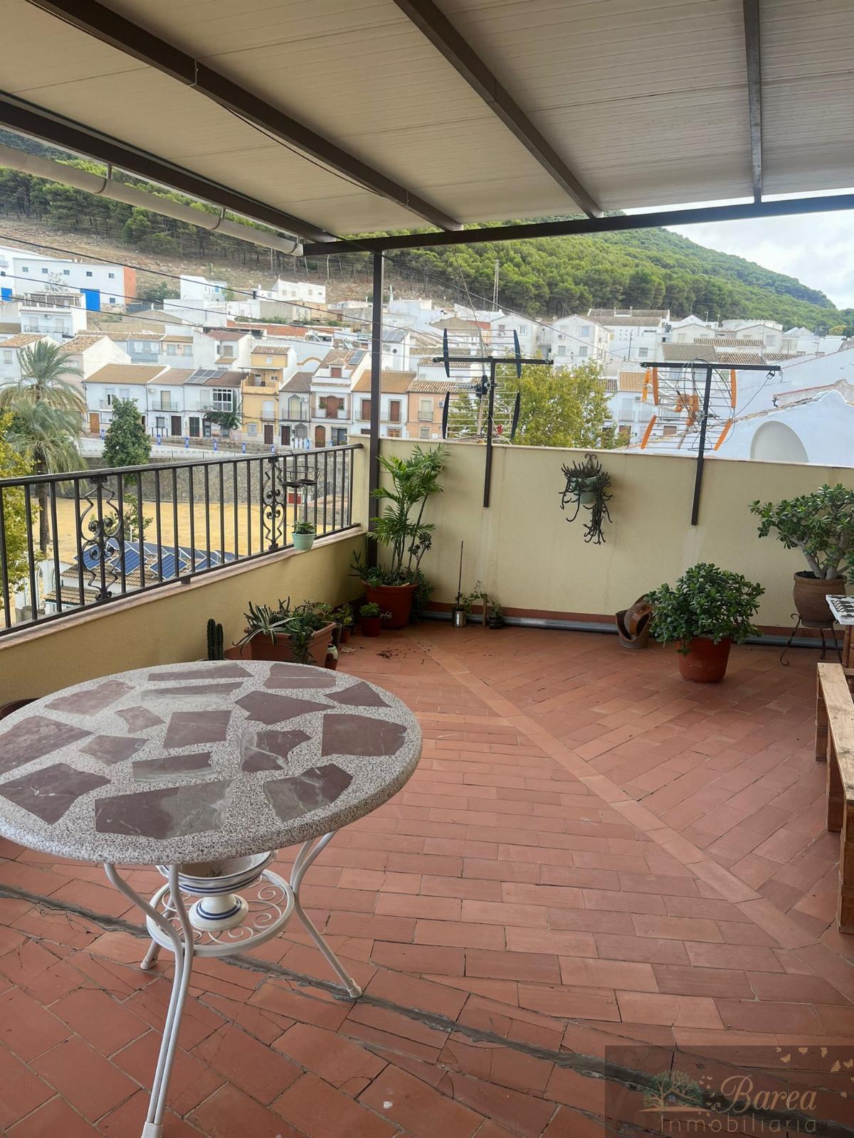 For sale of flat in Rute