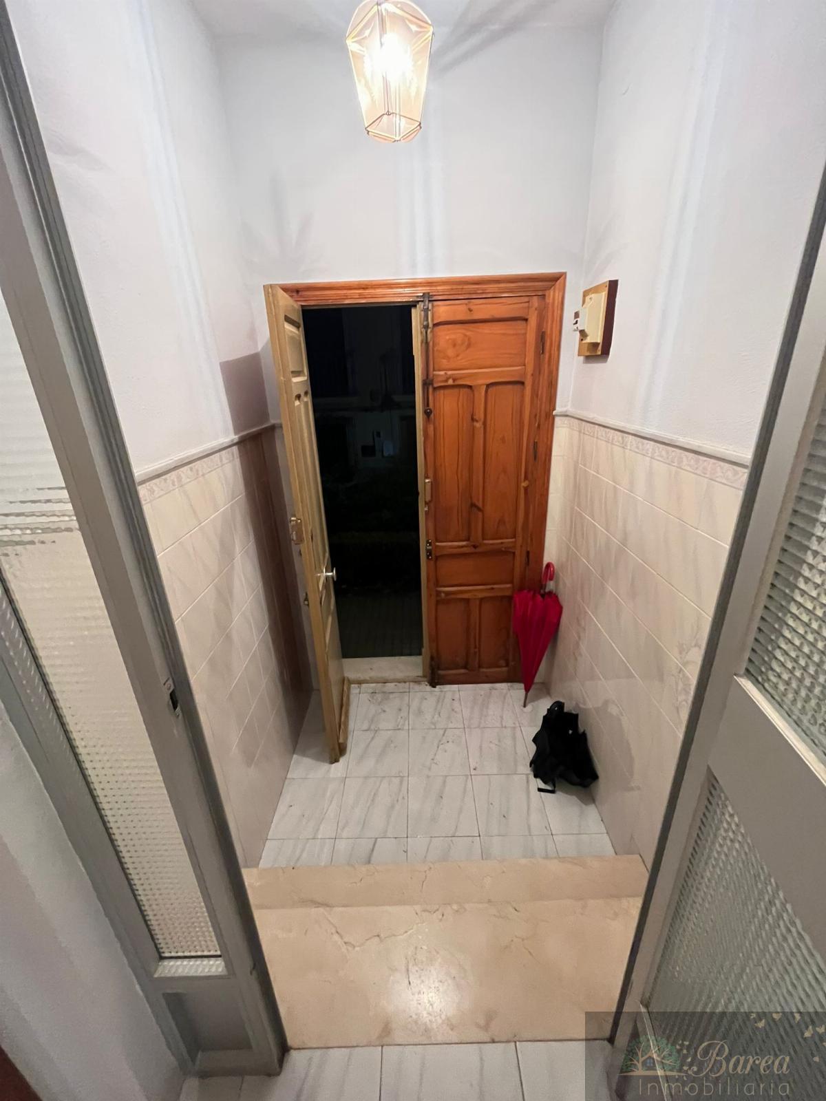 For sale of house in Rute
