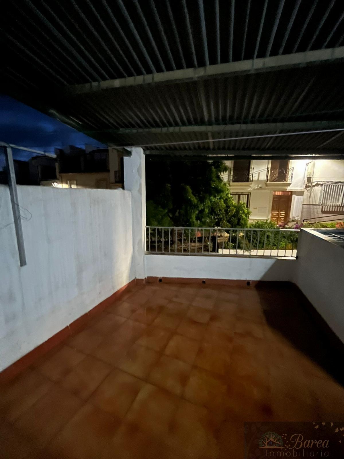 For sale of house in Rute