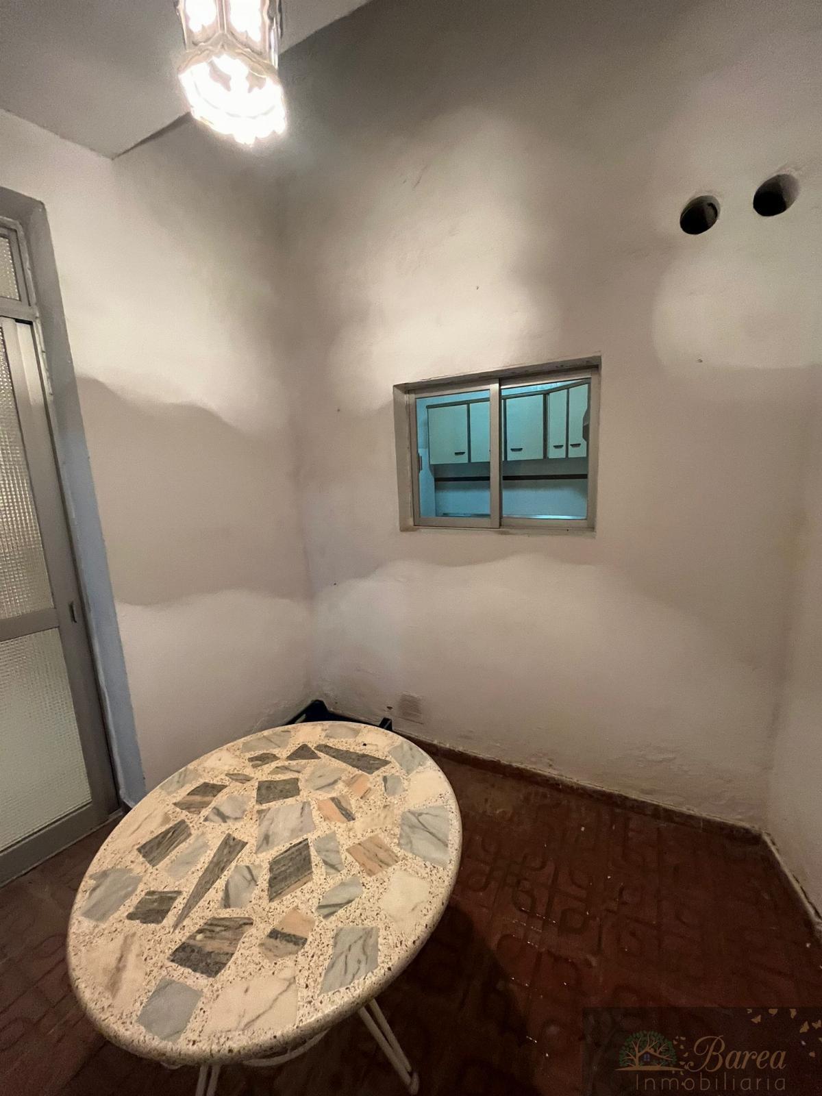 For sale of house in Rute