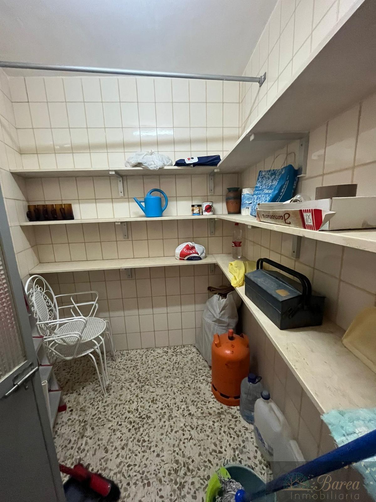 For sale of house in Rute