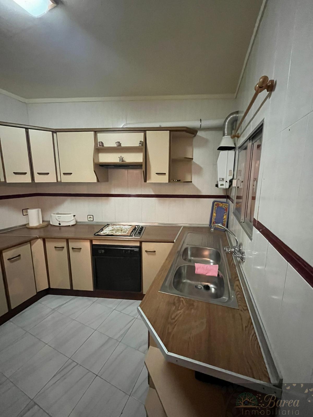 For sale of house in Rute