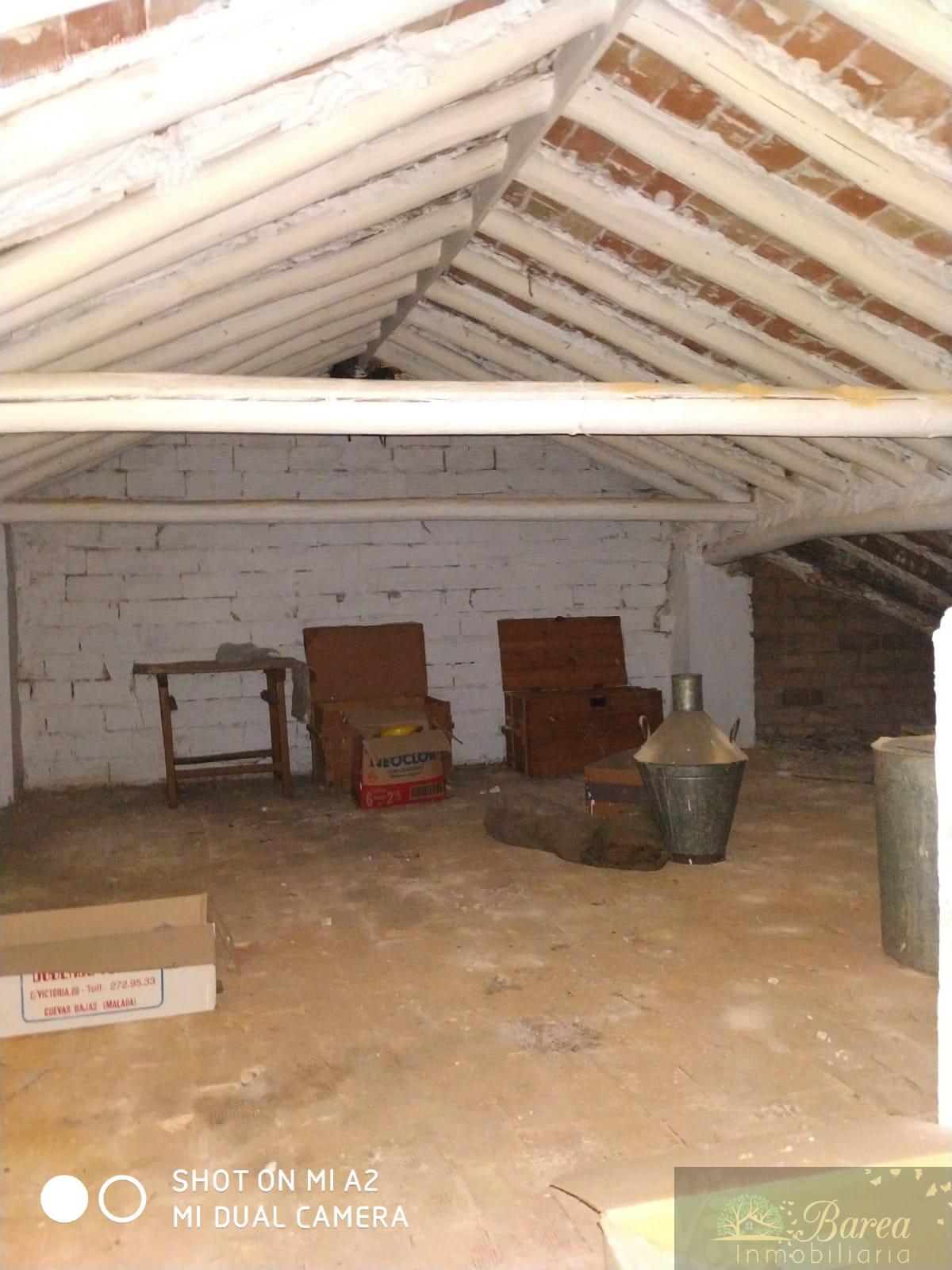 For sale of house in Rute
