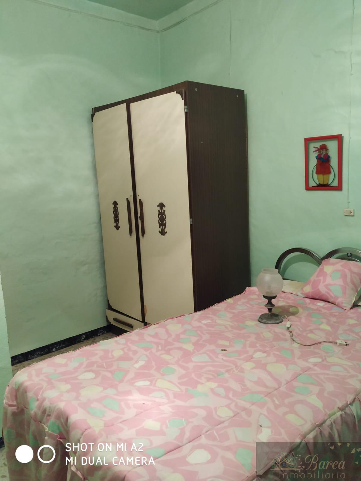 For sale of house in Rute