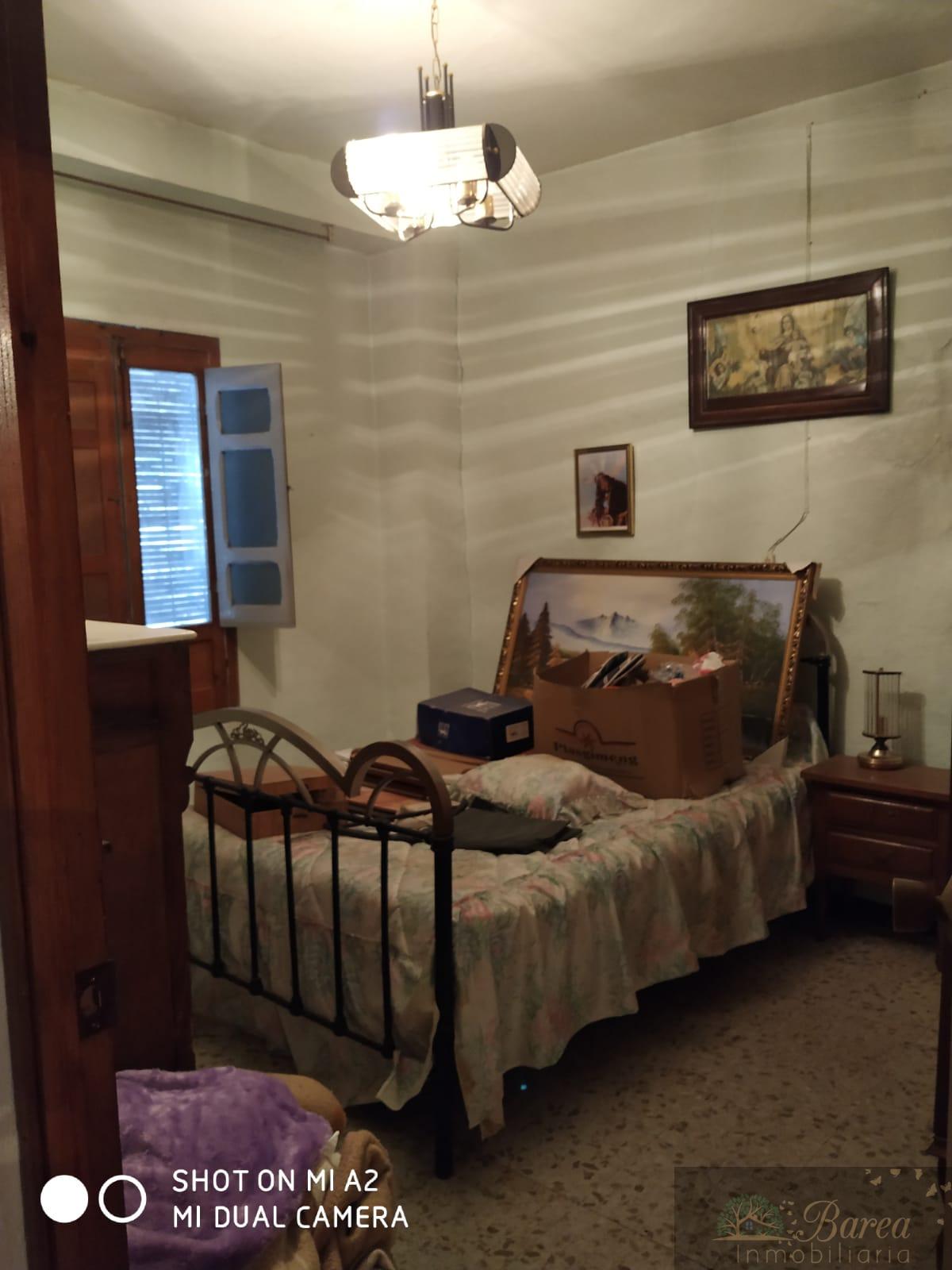 For sale of house in Rute