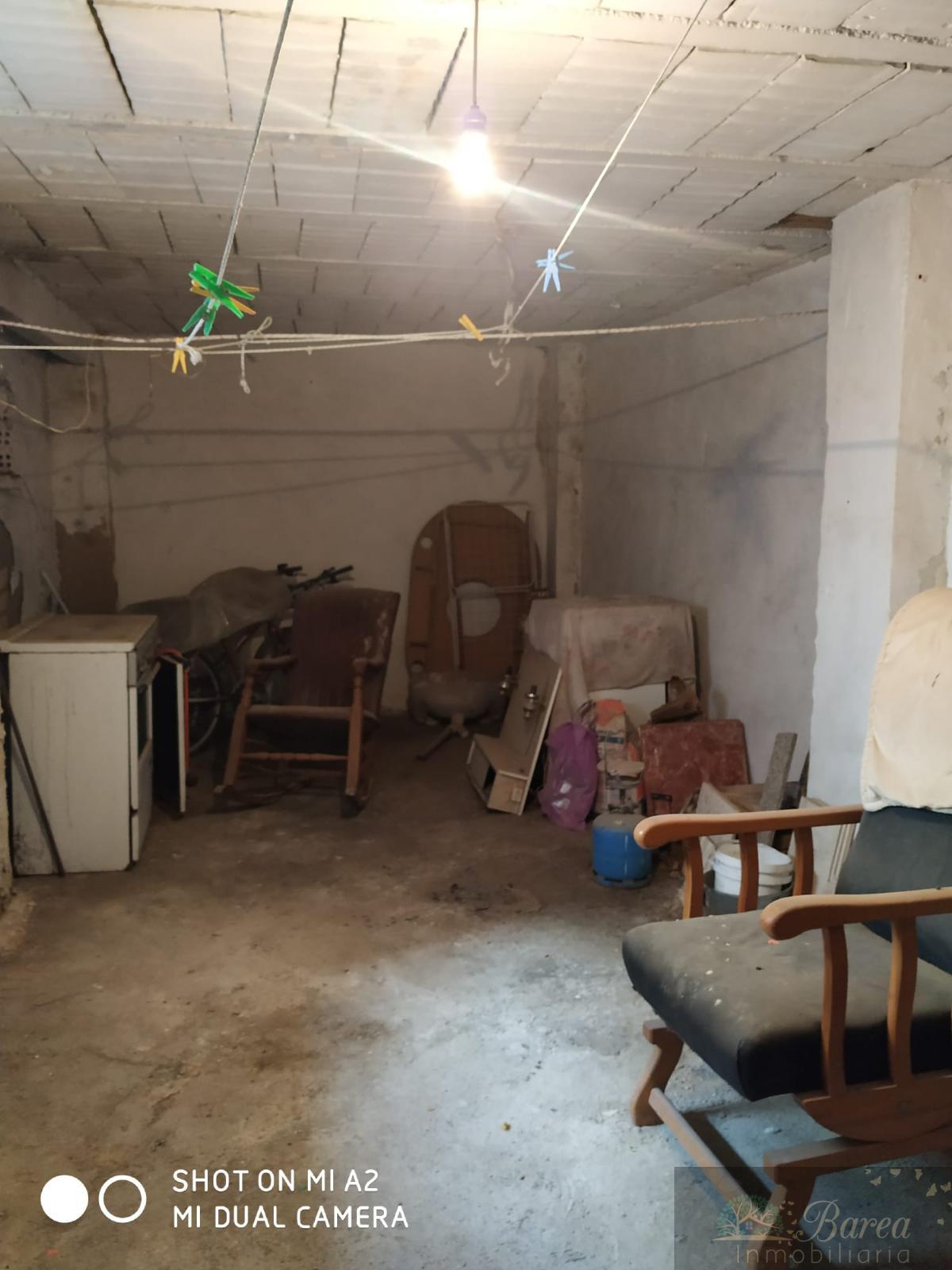 For sale of house in Rute