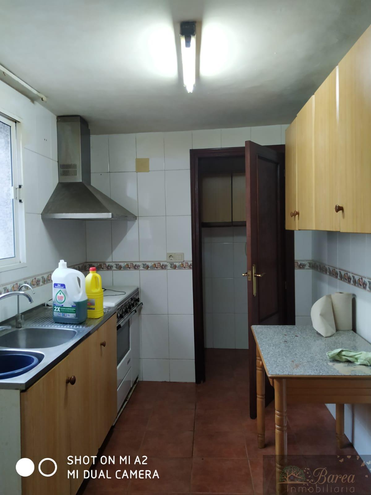 For sale of house in Rute