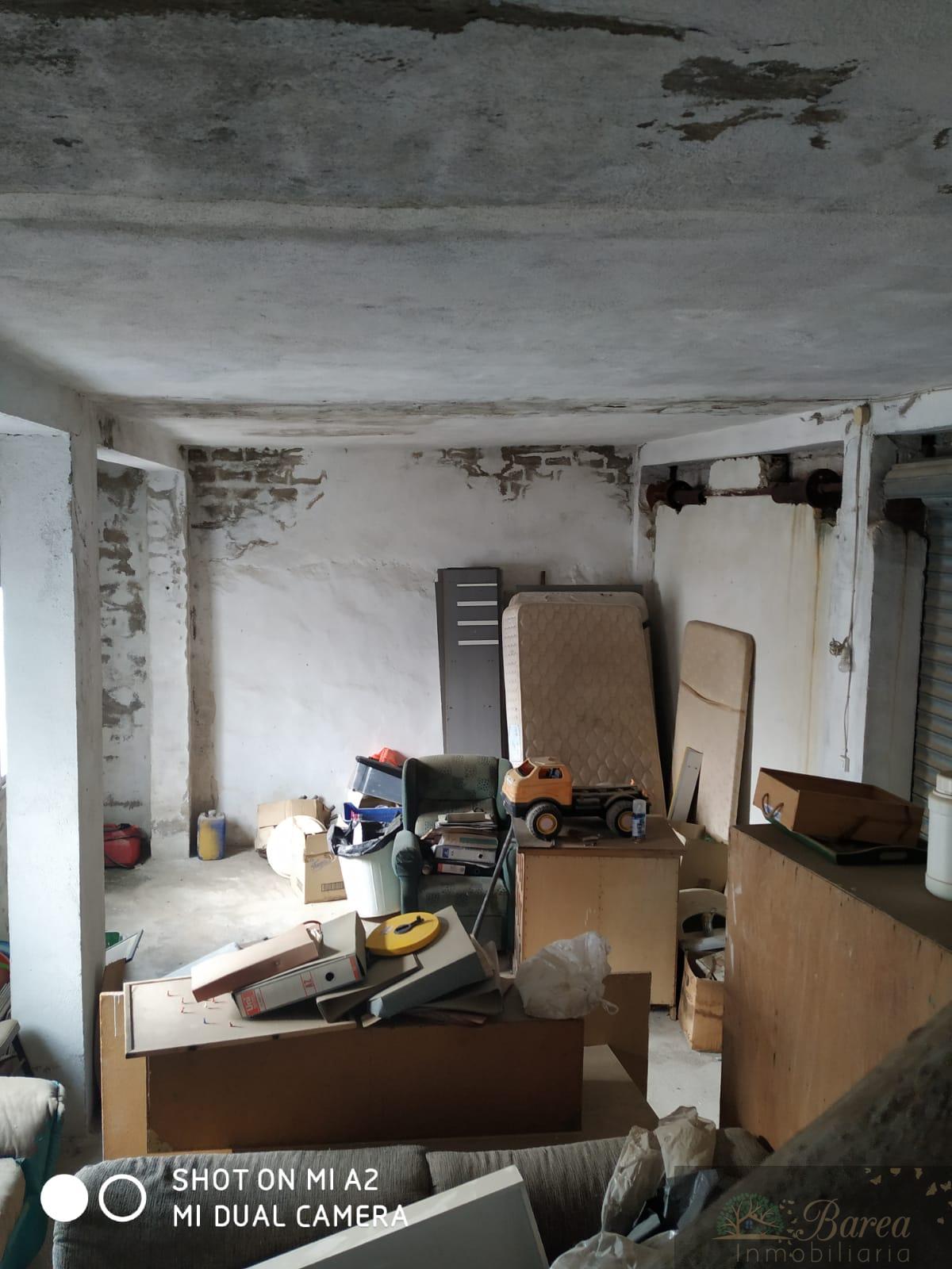 For sale of house in Rute