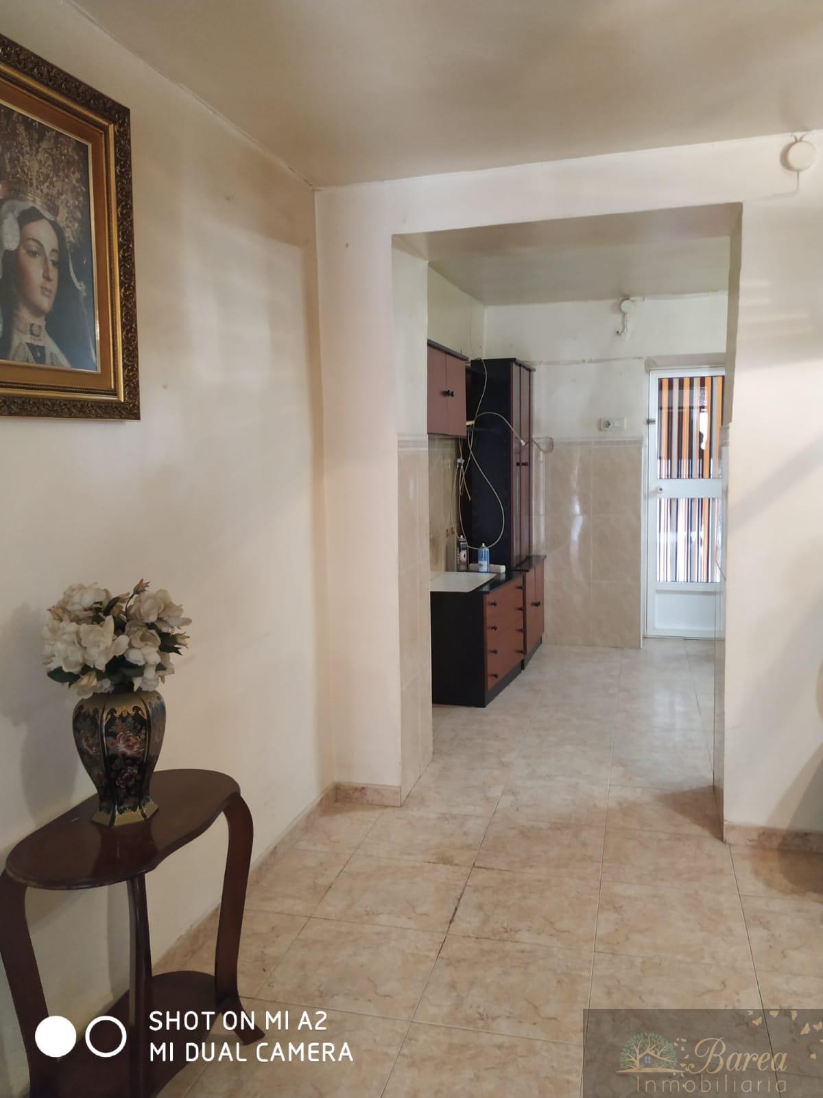 For sale of house in Rute