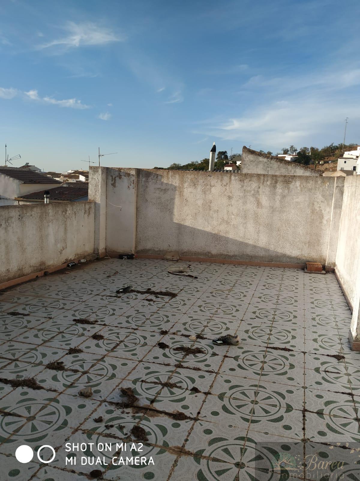 For sale of house in Rute