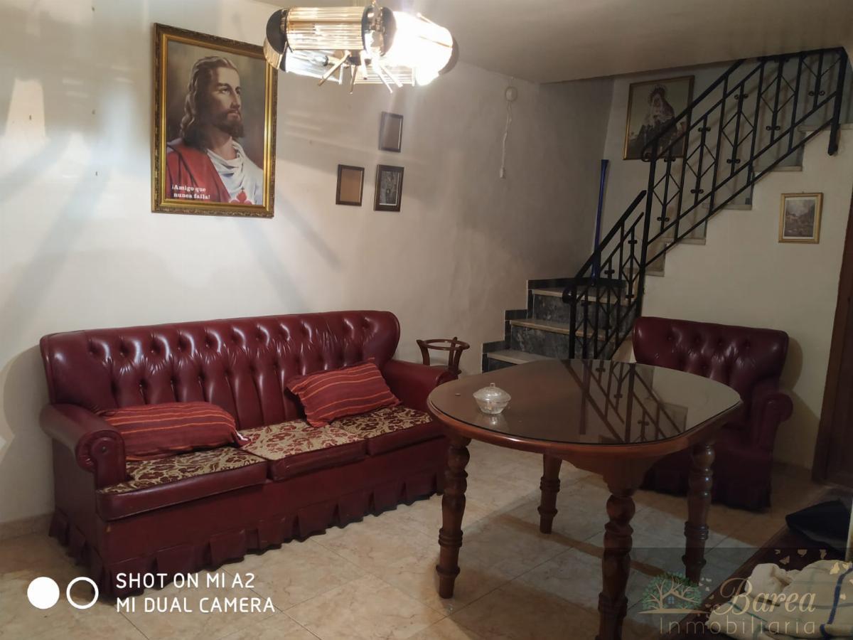 For sale of house in Rute