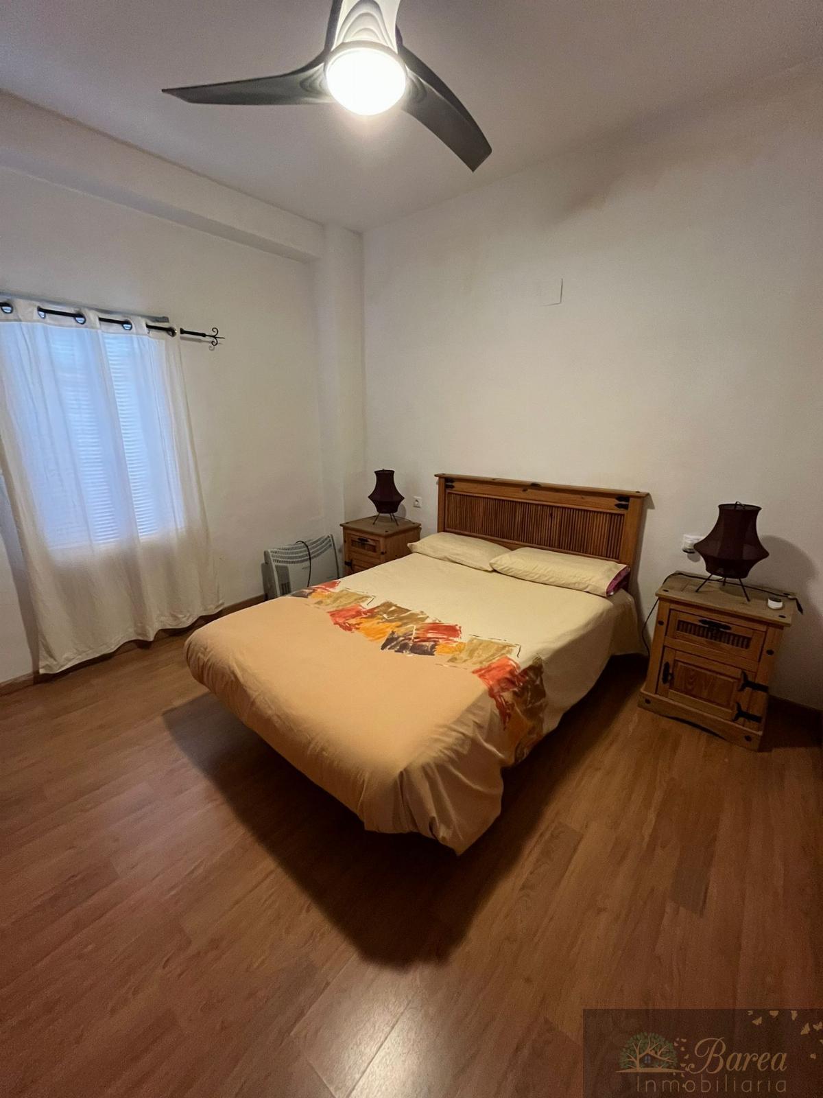 For rent of house in Rute