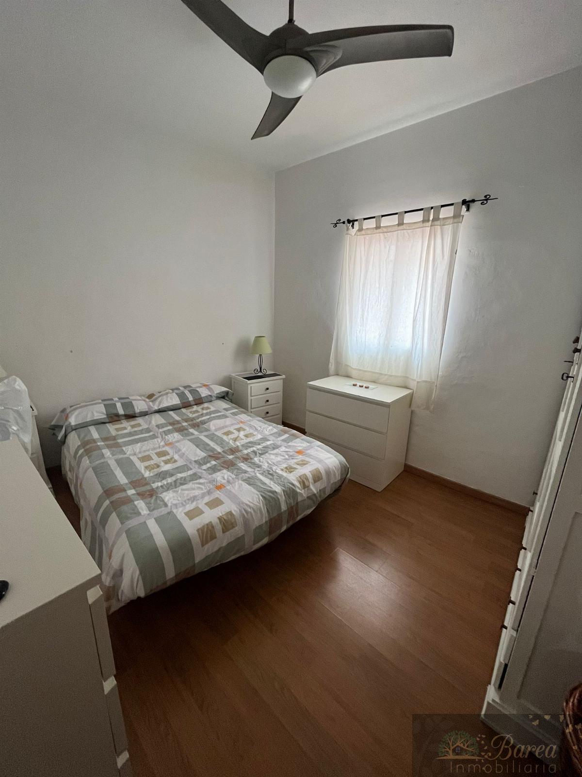 For rent of house in Rute
