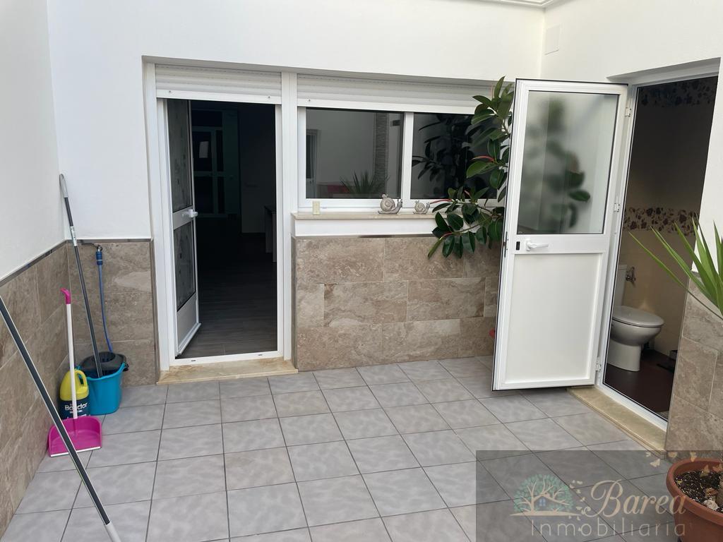 For sale of house in Rute